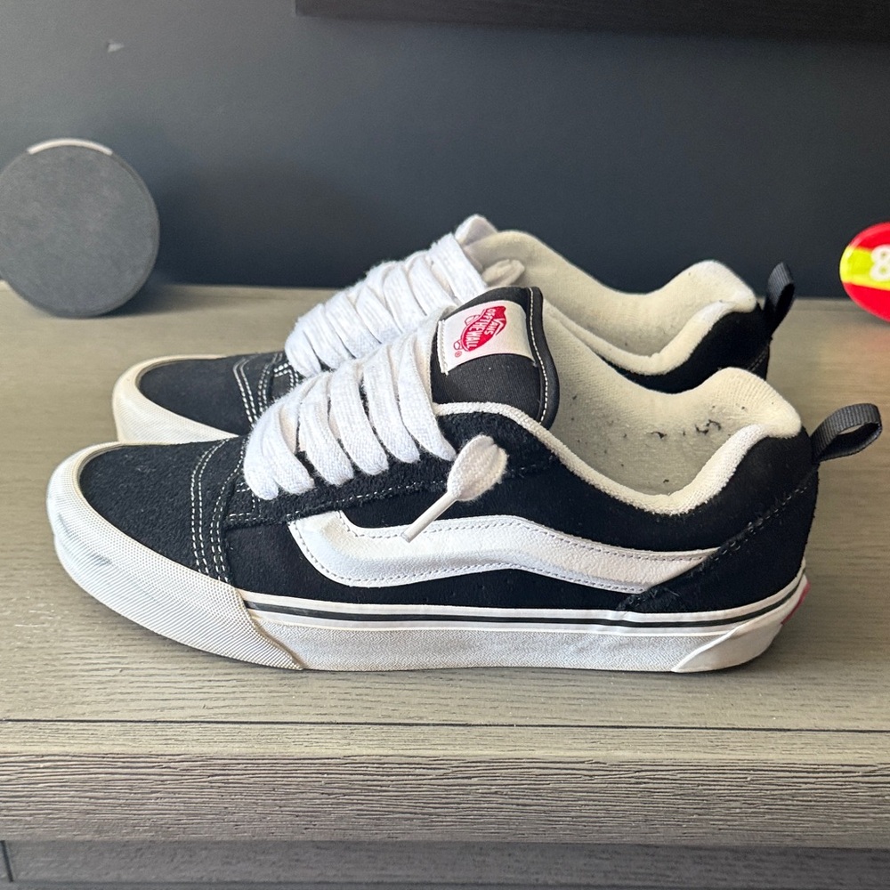 Vans Knu Skool